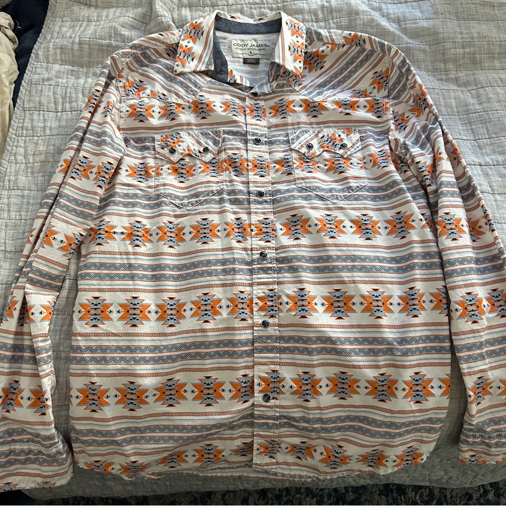 Men's Aztec Print Button-Up Shirt